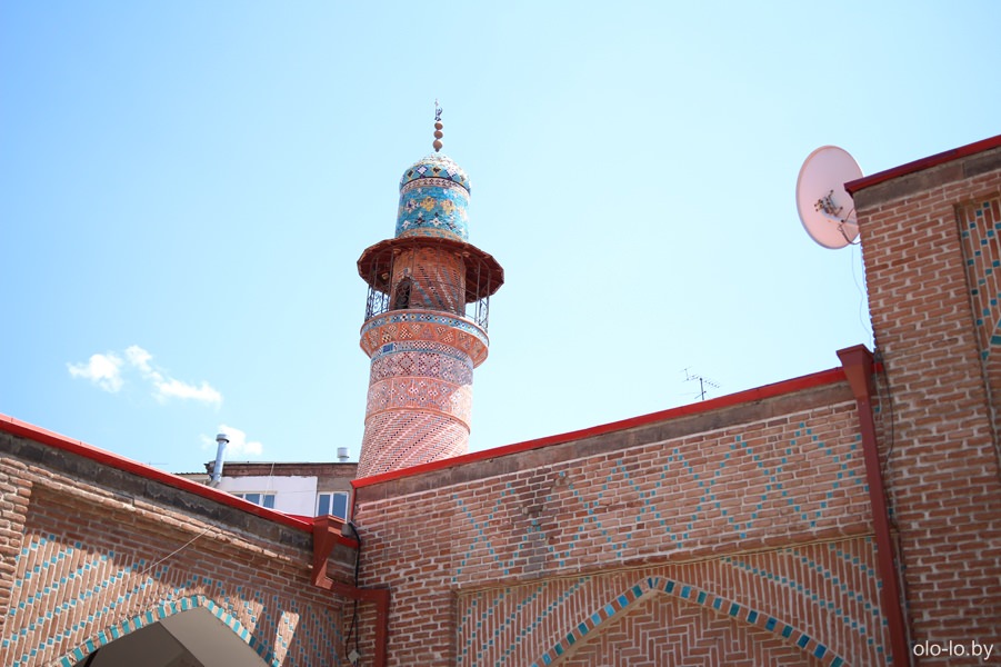 минарет у Голубой мечети, Ереван