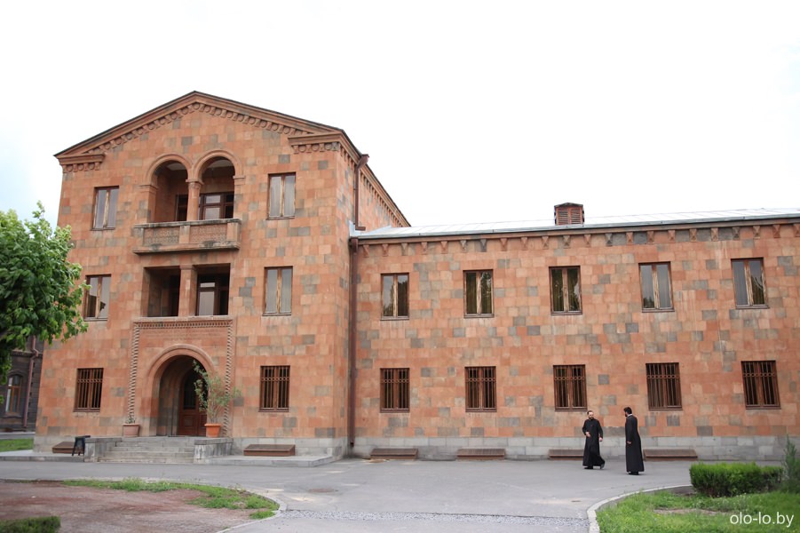 кельи Эчмиадзинского монастыря