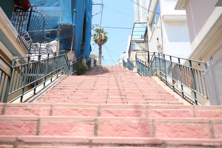 лестницы в Пирее