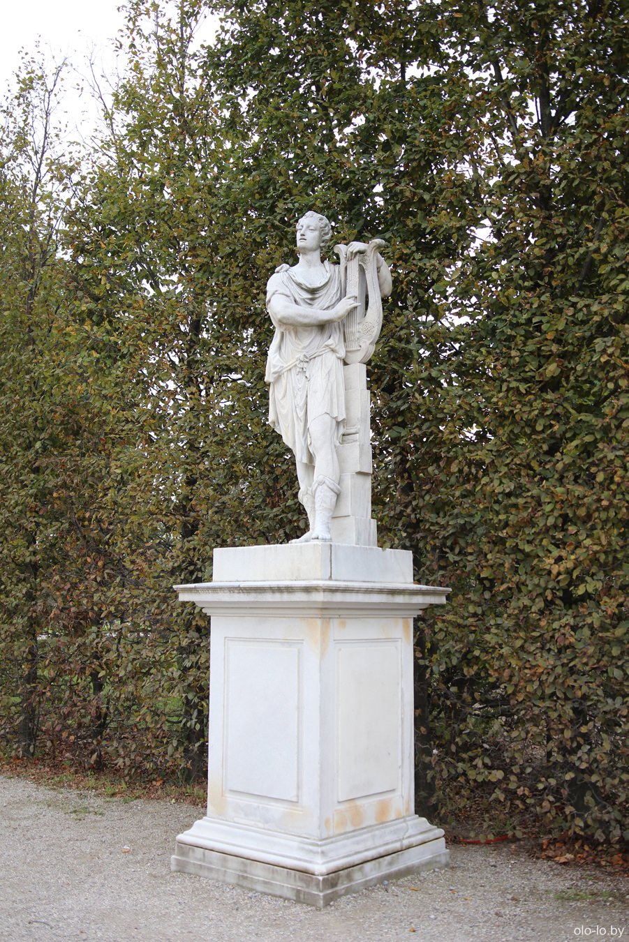 статуя в парке Шенбруннер Шлос