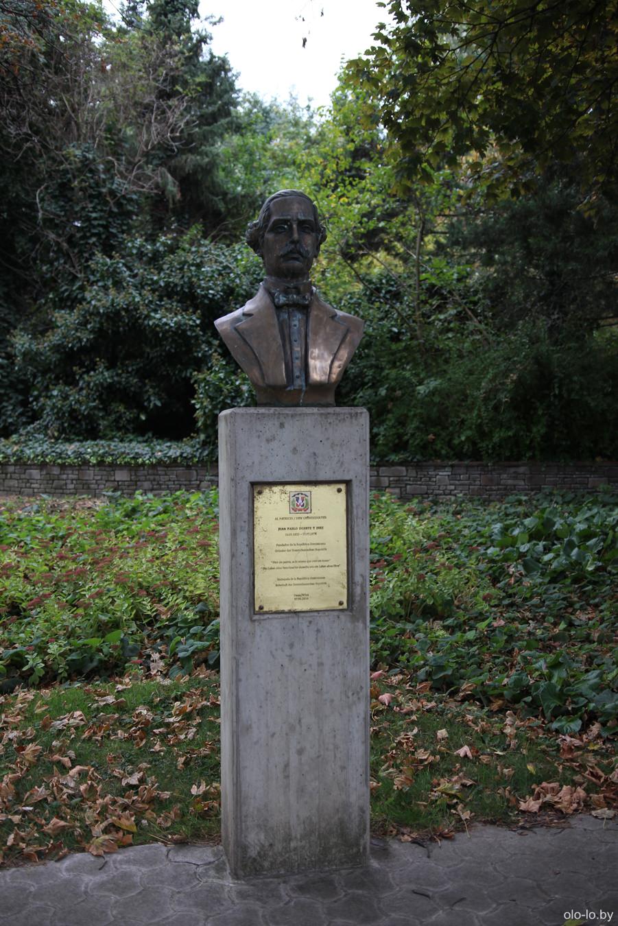 памятник Хуану Пабло Дуарте в Дунайпарке