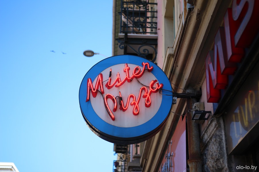 вывеска пиццерии, Ницца