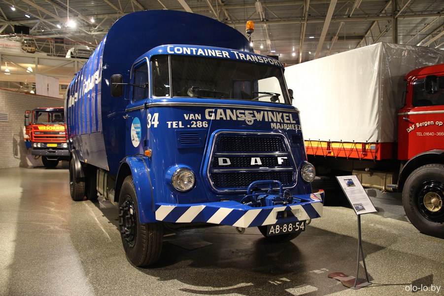 контейнеровоз DAF в музее DAF