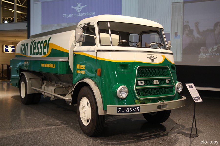 бензовоз DAF в музее DAF