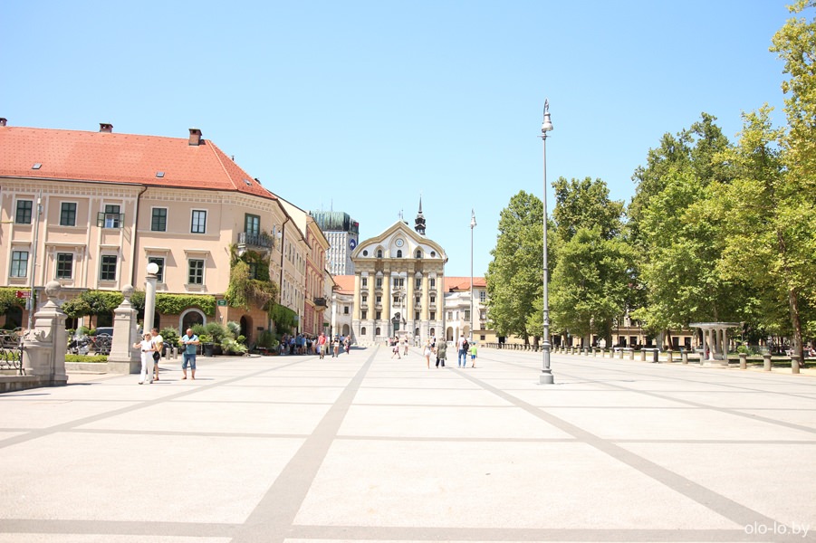 площадь Конгресса, Любляна
