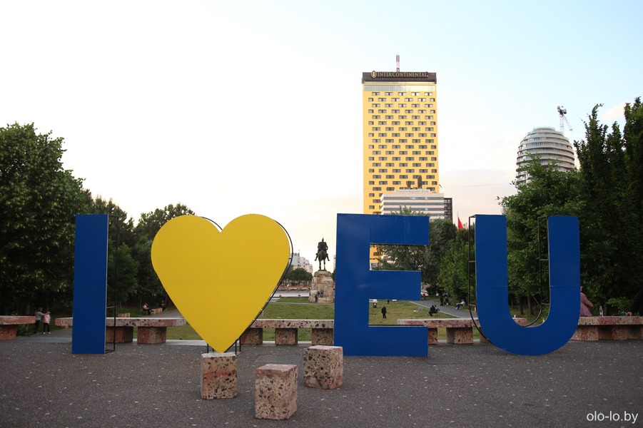 Албания в ЕС