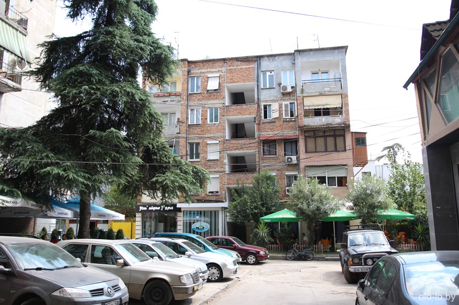жилые дома в Тиране