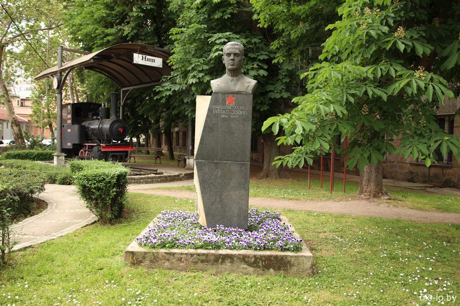 памятник Ратко Йовичу