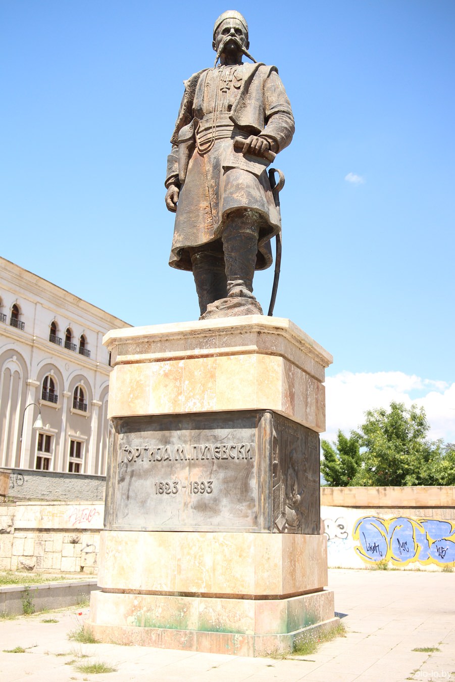памятник Георгию Пулевски, Скопье